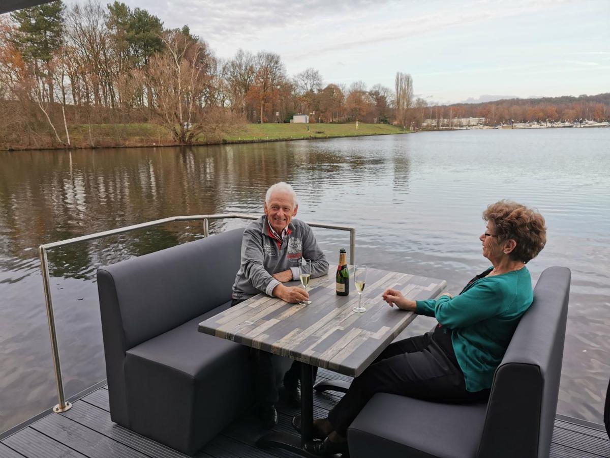 Houseboat Mookerplas Middelaar Kültér fotó