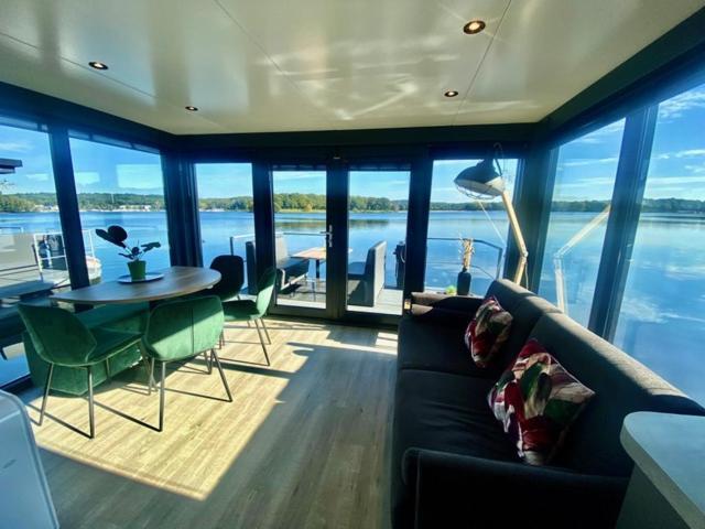 Houseboat Mookerplas Middelaar Kültér fotó